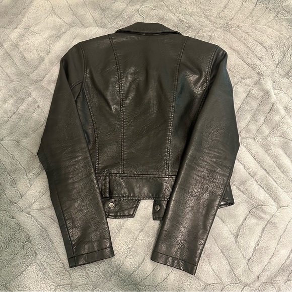 FAUX LEATHER JACKET SIZE XS - Picture 4 of 4